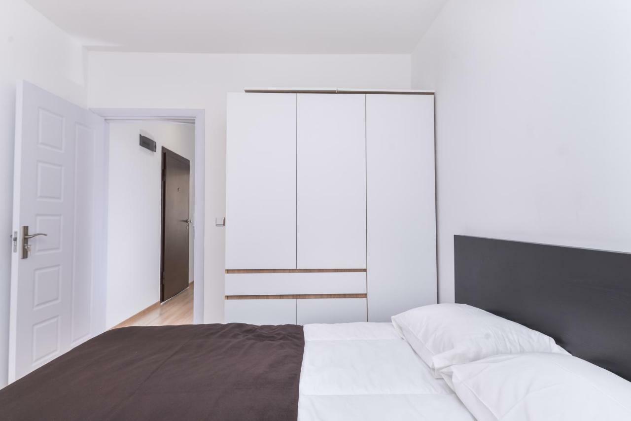 Cinecitta - One Bedroom Lion'S Bridge Apartment София Екстериор снимка